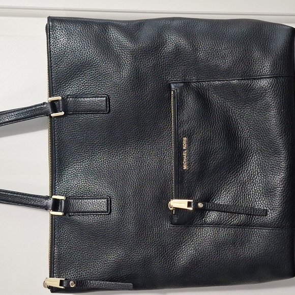 Michael Kors Handbags - Michael Kors Black Leather Bag with Gold Hardware